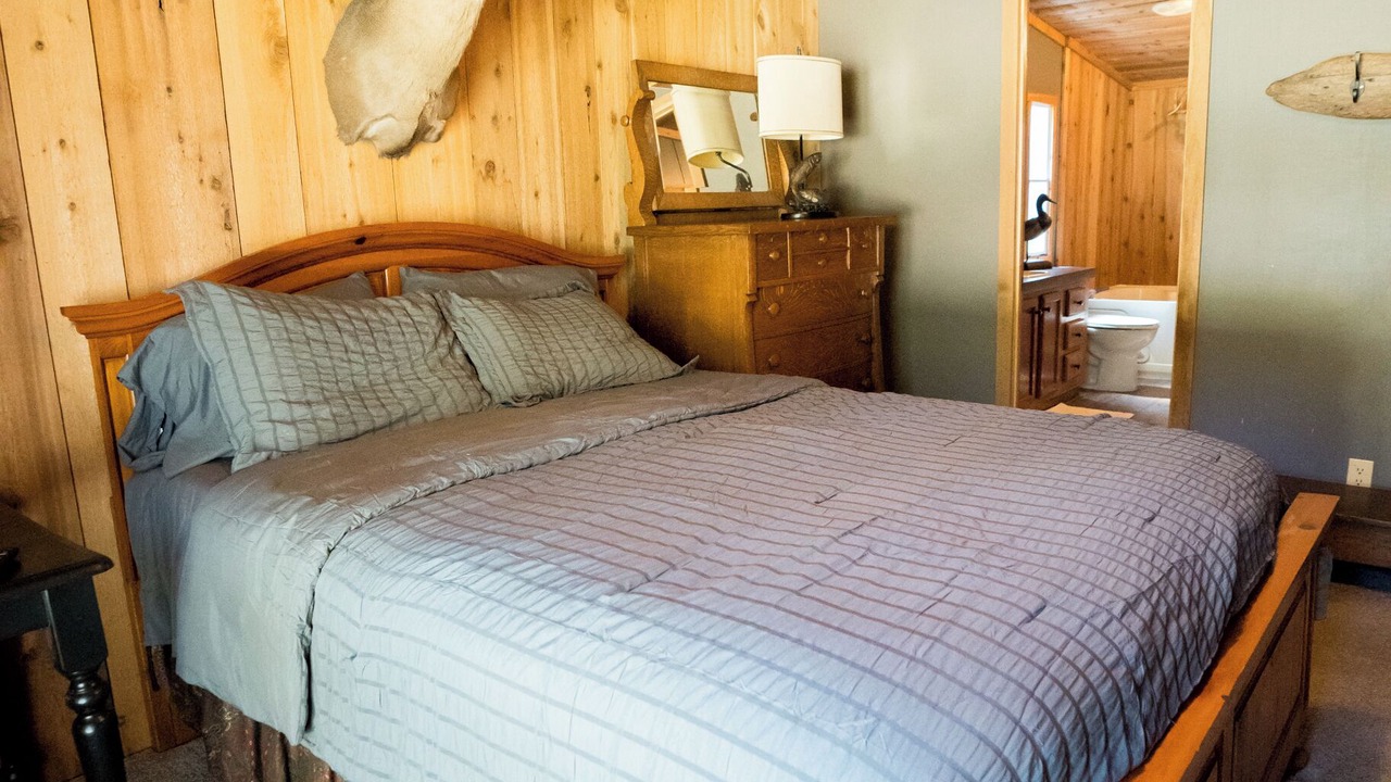 Photo of Bedroom in Cache