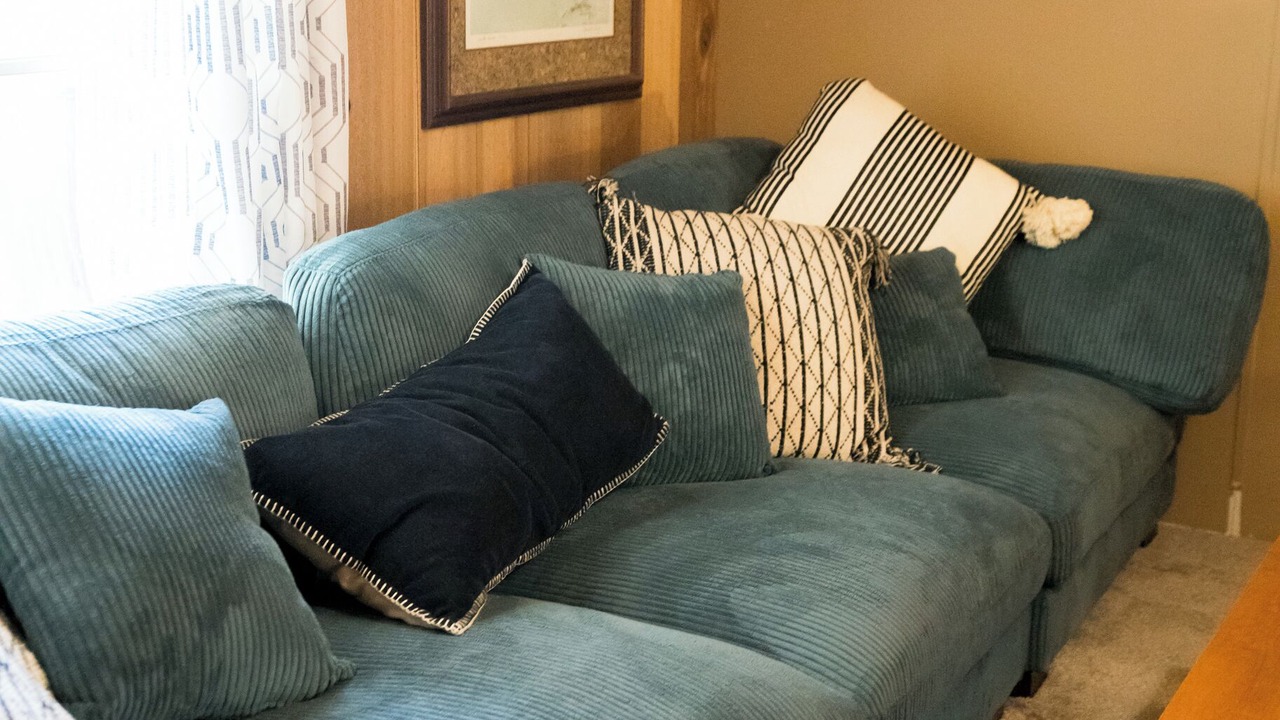 Photo of Livingroom in Cache