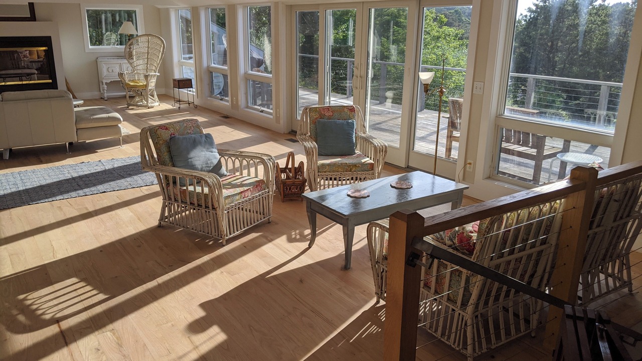 Photo of Livingroom in Truro