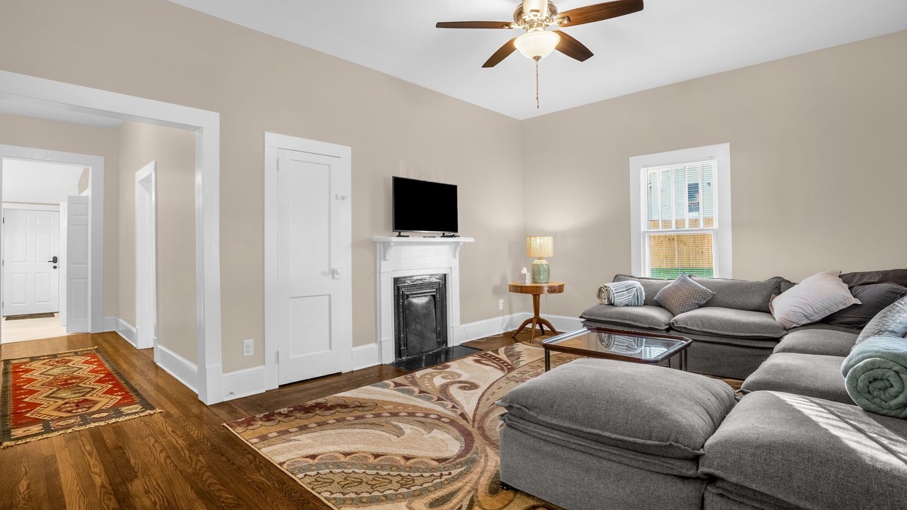 Photo of Livingroom in Graham