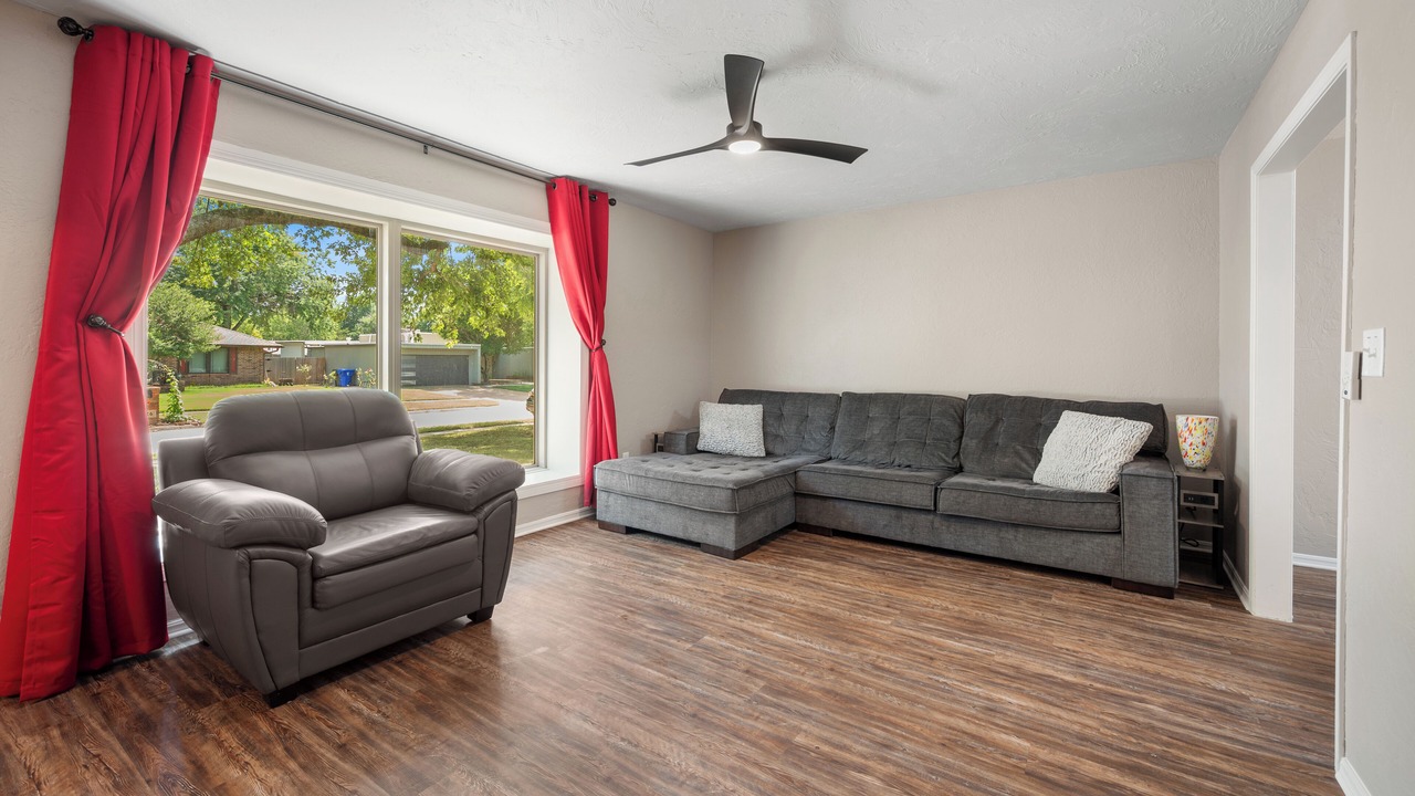 Photo of Livingroom in Norman