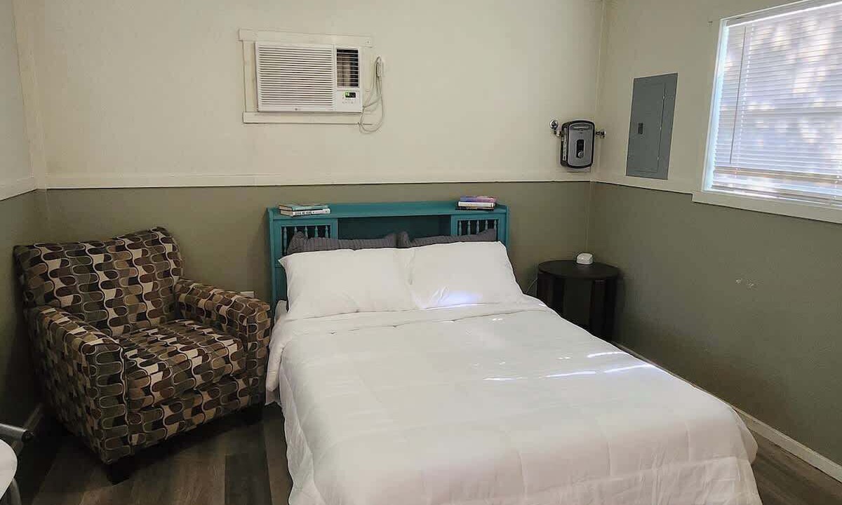 Photo of Bedroom in Fayette County