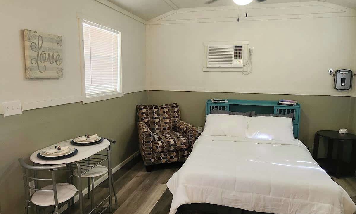 Photo of Bedroom in Fayette County