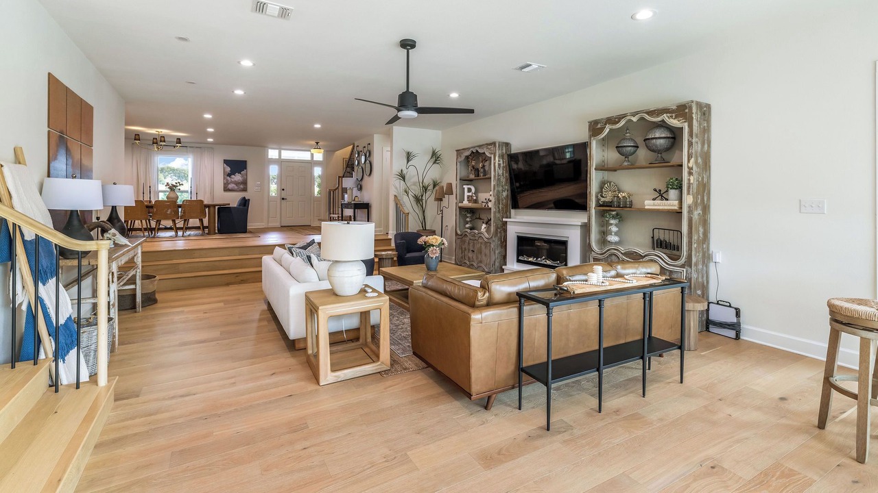 Photo of Livingroom in Midlothian