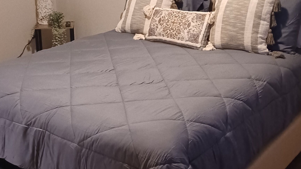 Photo of Bedroom in Manor
