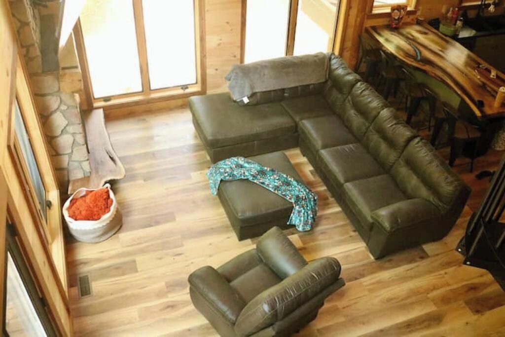 Photo of Livingroom in McArthur