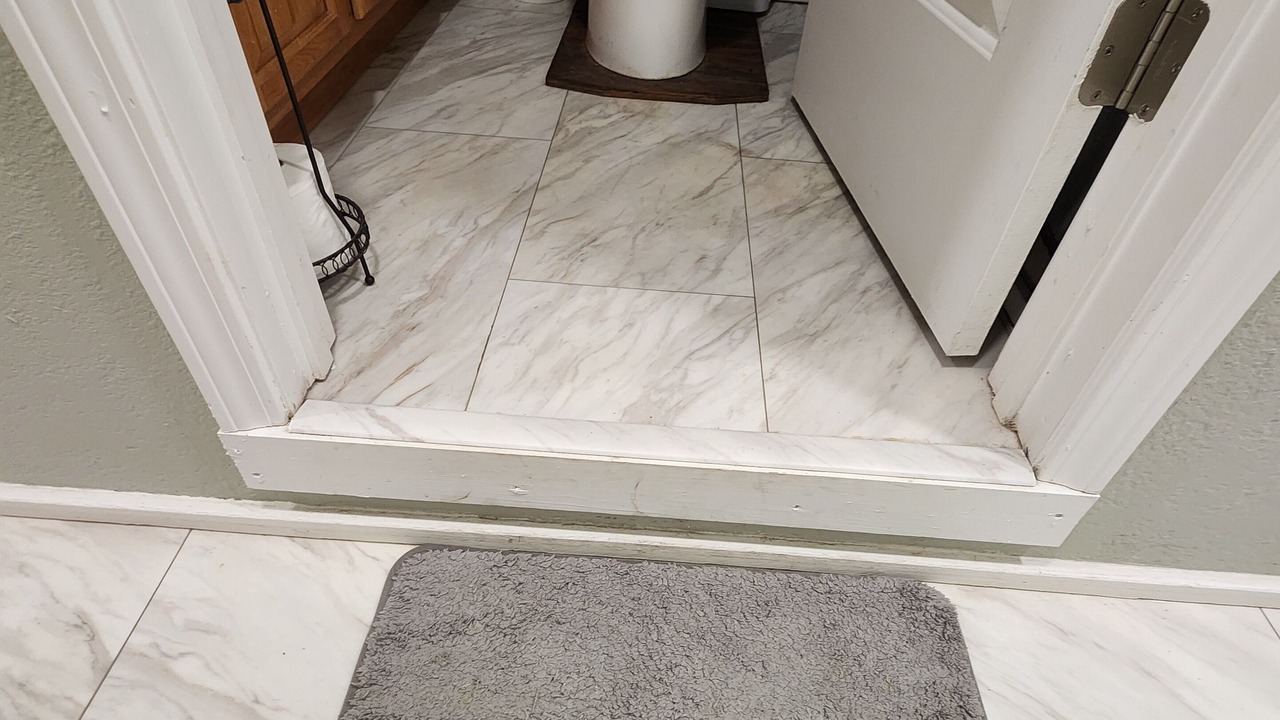 Photo of Bathroom in Cottondale