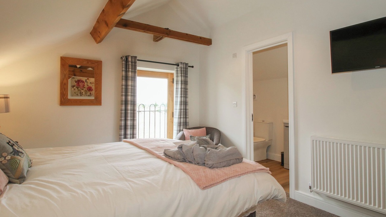 Photo of Bedroom in Loppington