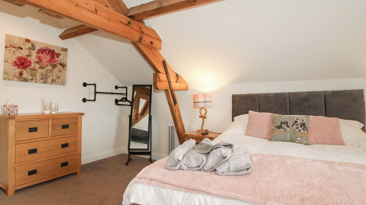 Photo of Bedroom in Loppington