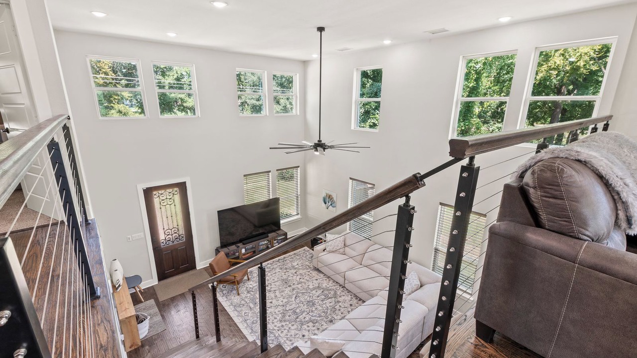 Photo of Livingroom in Cedar Creek Reservoir