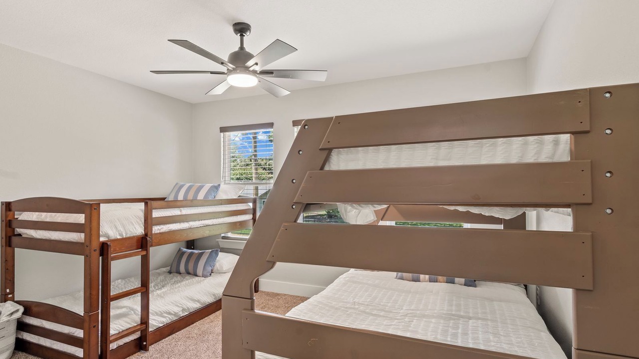 Photo of Bedroom in Cedar Creek Reservoir