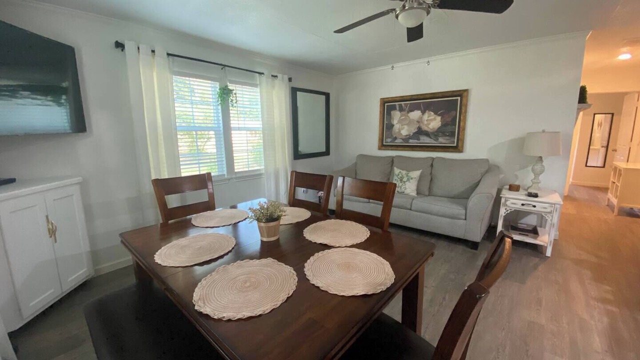 Photo of Livingroom in Livingston