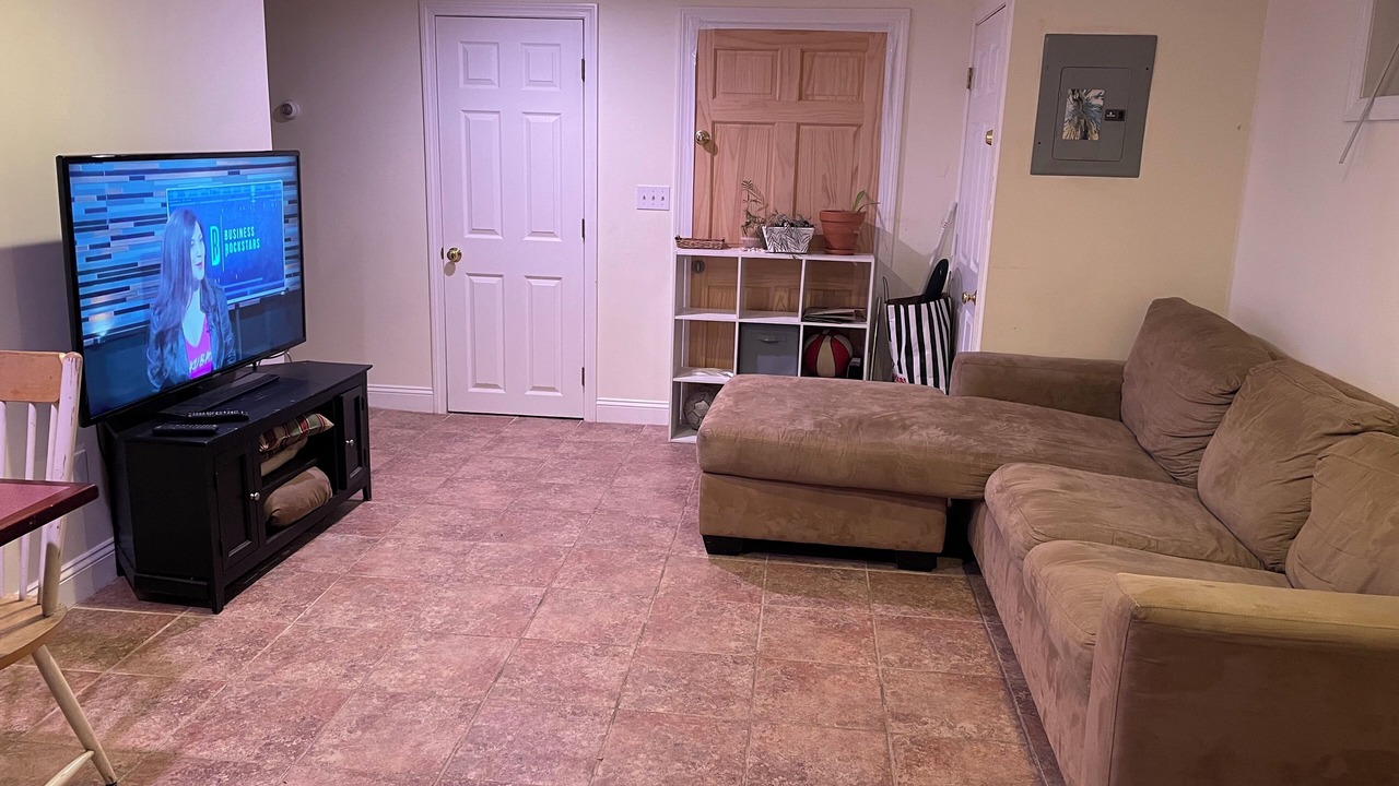 Photo of Livingroom in Nonantum