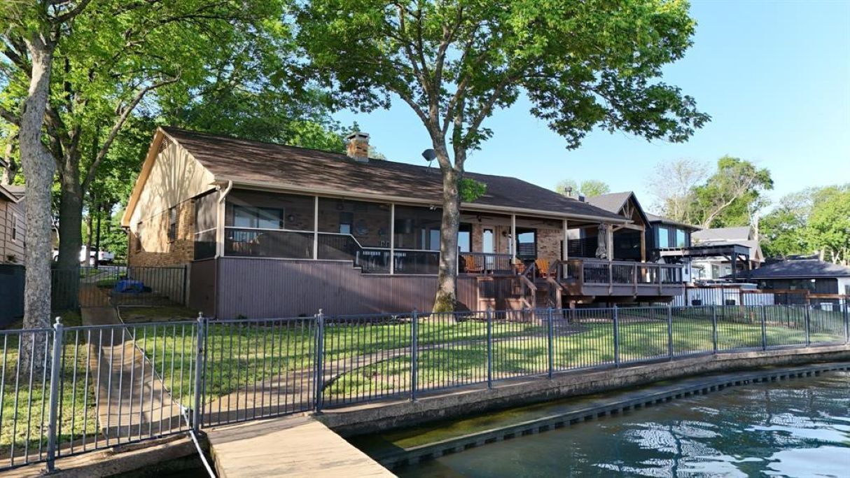 Photo of Outdoor in Seven Points