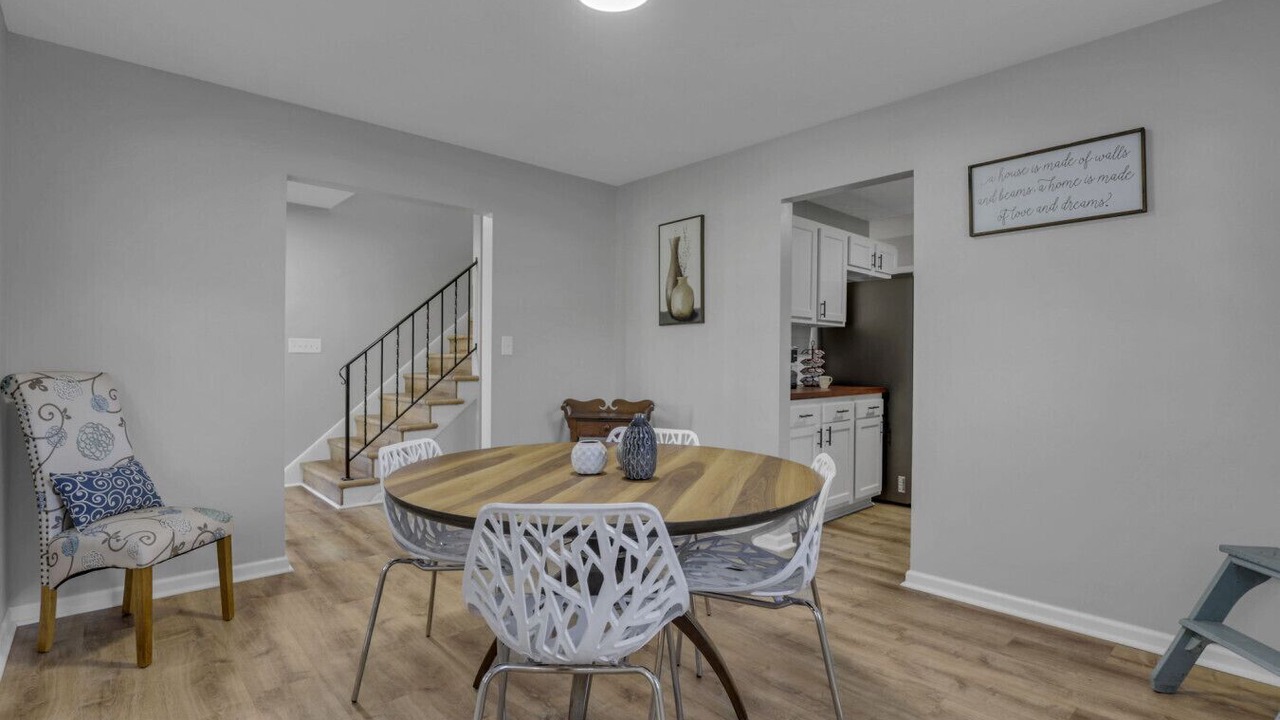 Photo of Others in Columbus