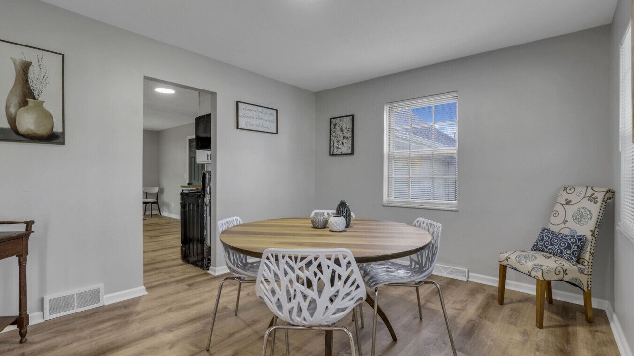 Photo of Others in Columbus