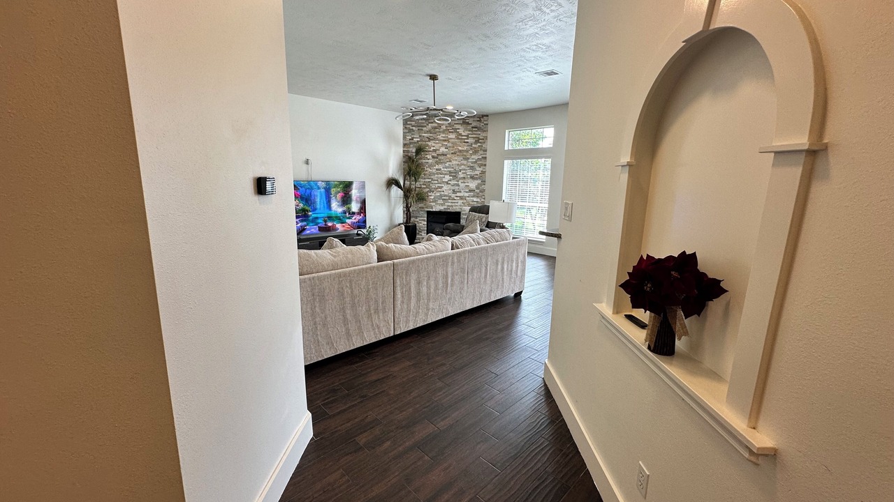 Photo of Livingroom in Pearland