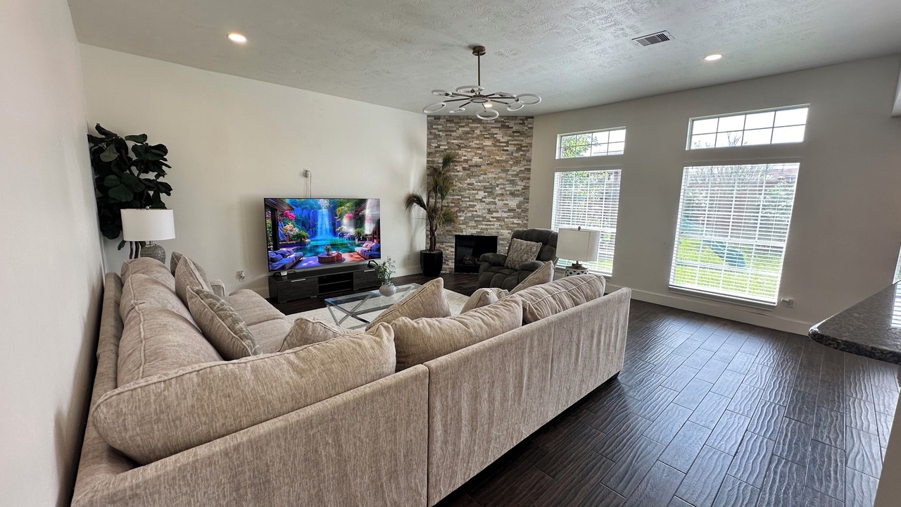 Photo of Livingroom in Pearland