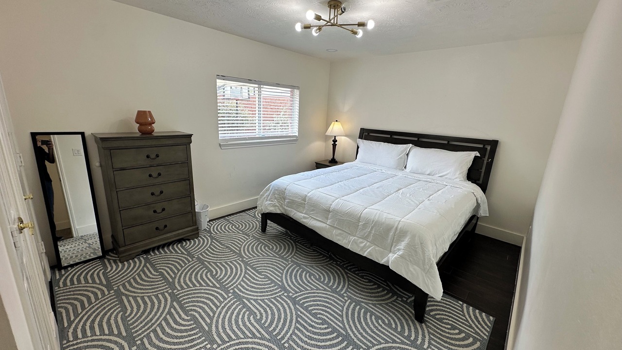 Photo of Bedroom in Pearland