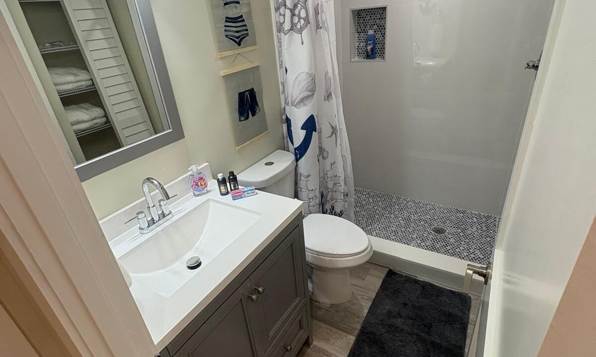 Photo of Bathroom in Cross Key Waterways