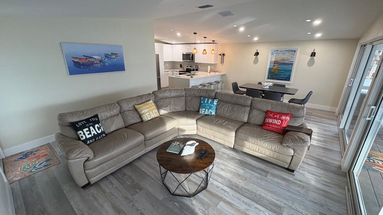Photo of Livingroom in Cross Key Waterways