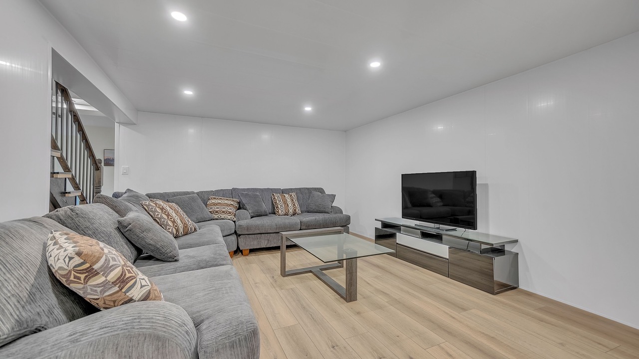 Photo of Livingroom in Ivanhoe