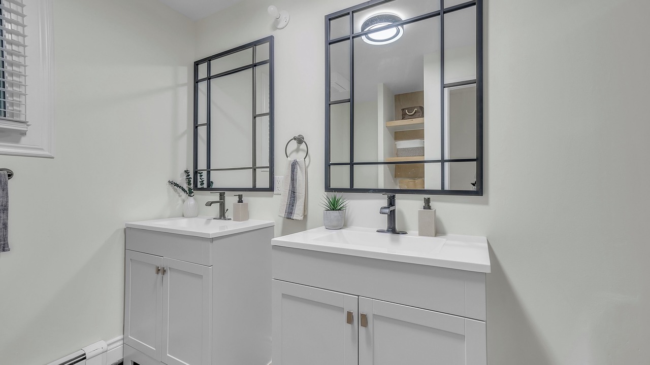 Photo of Bathroom in Ivanhoe