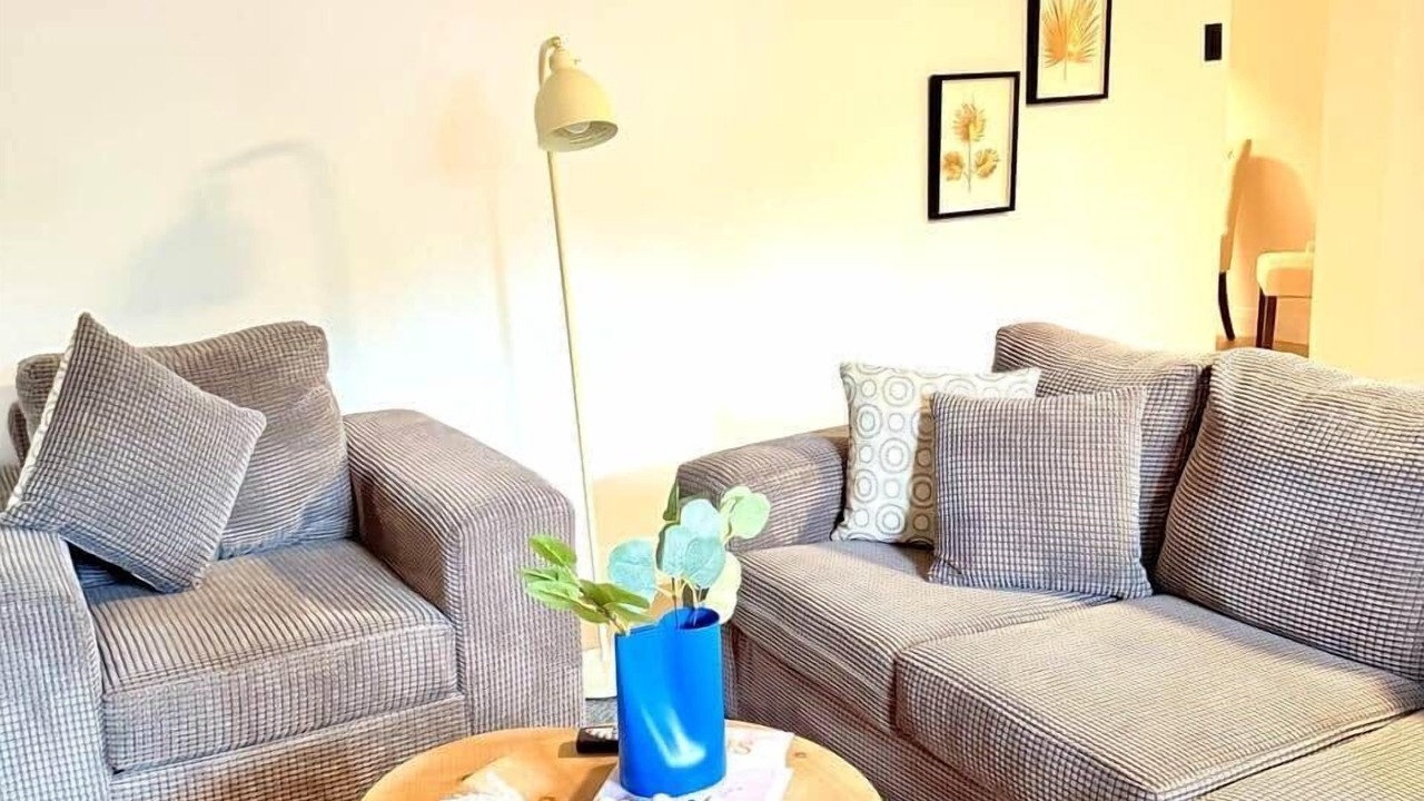 Photo of Livingroom in Lakeview
