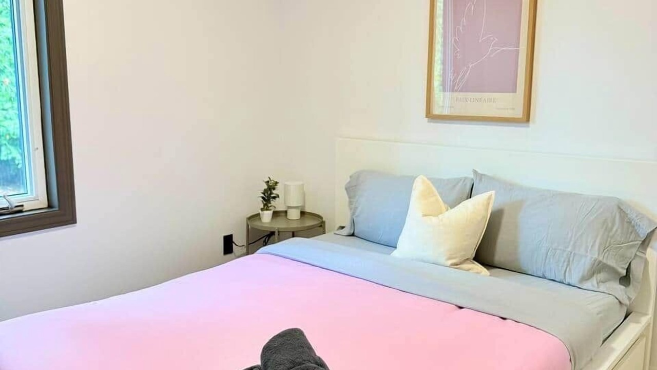 Photo of Bedroom in Lakeview
