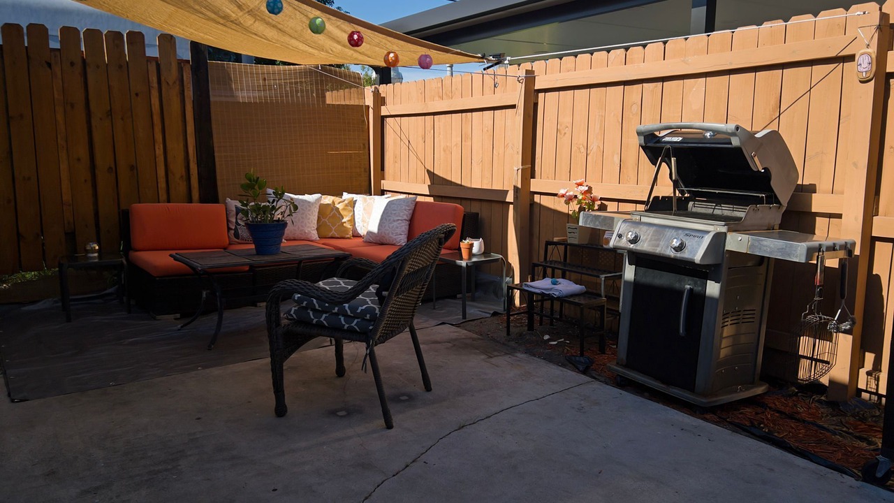 Photo of Outdoor in Lake Worth Corridor
