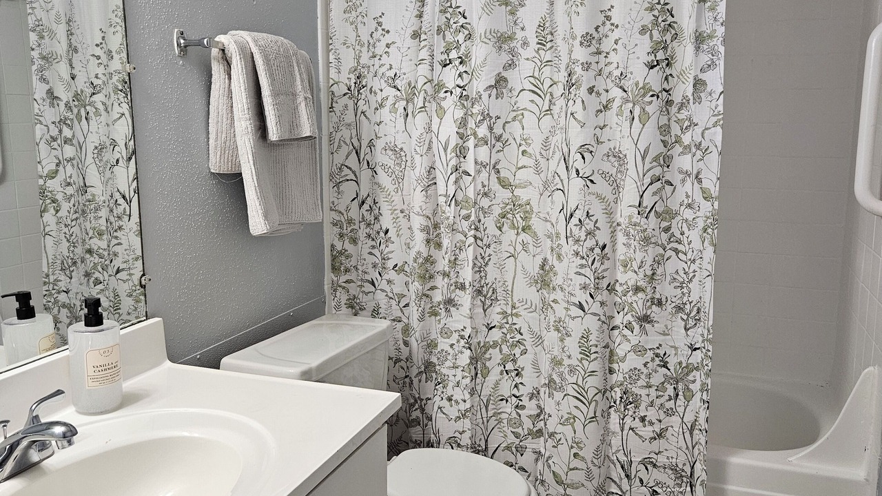 Photo of Bathroom in Lufkin