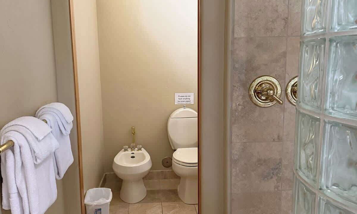 Photo of Bathroom in Catalina Foothills Estates