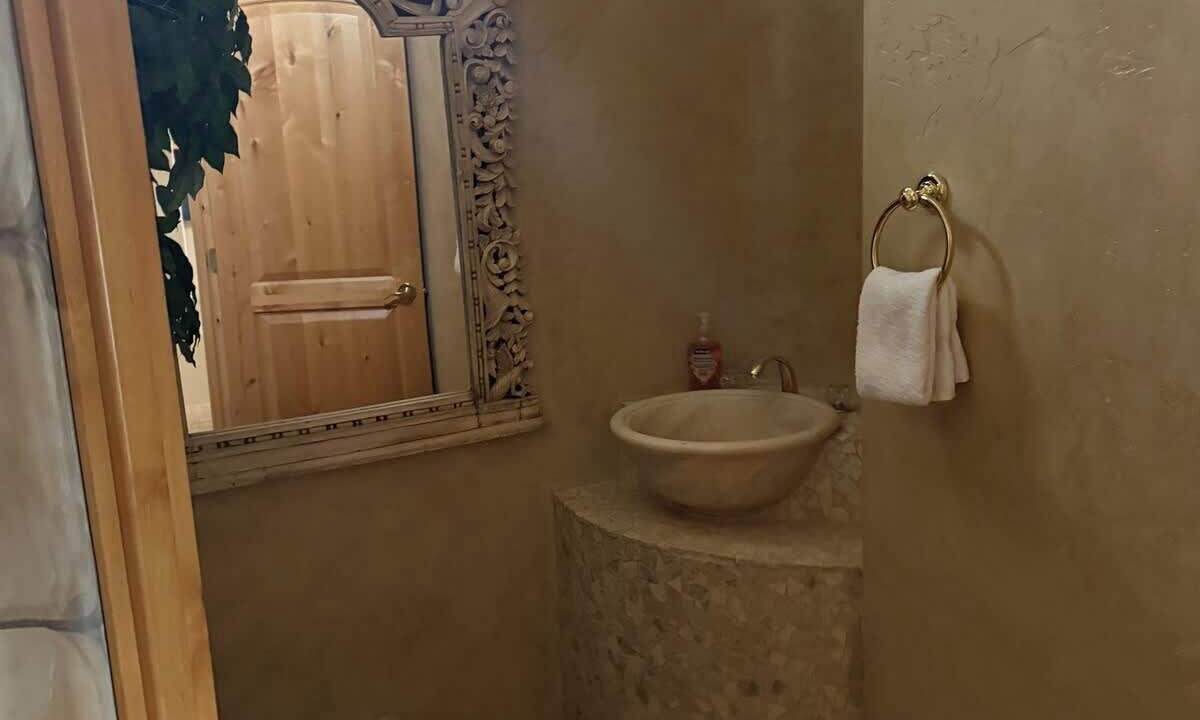 Photo of Bathroom in Catalina Foothills Estates