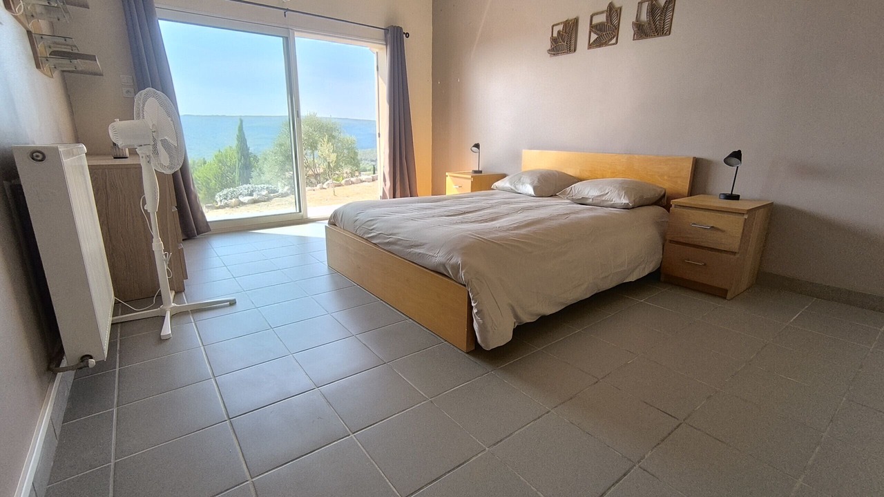 Photo of Bedroom in Saint-Michel-l'Observatoire