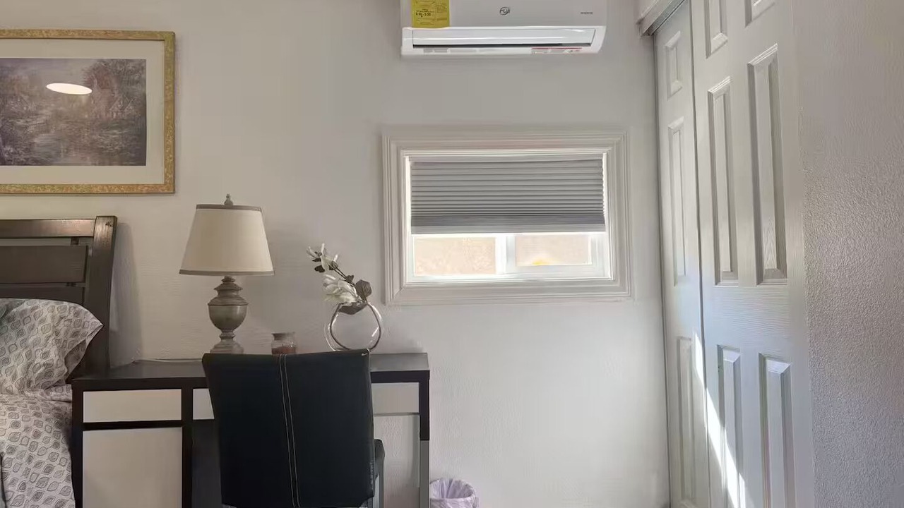 Photo of Bedroom in Centerville