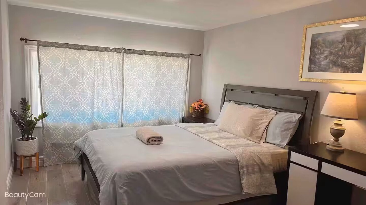 Photo of Bedroom in Centerville