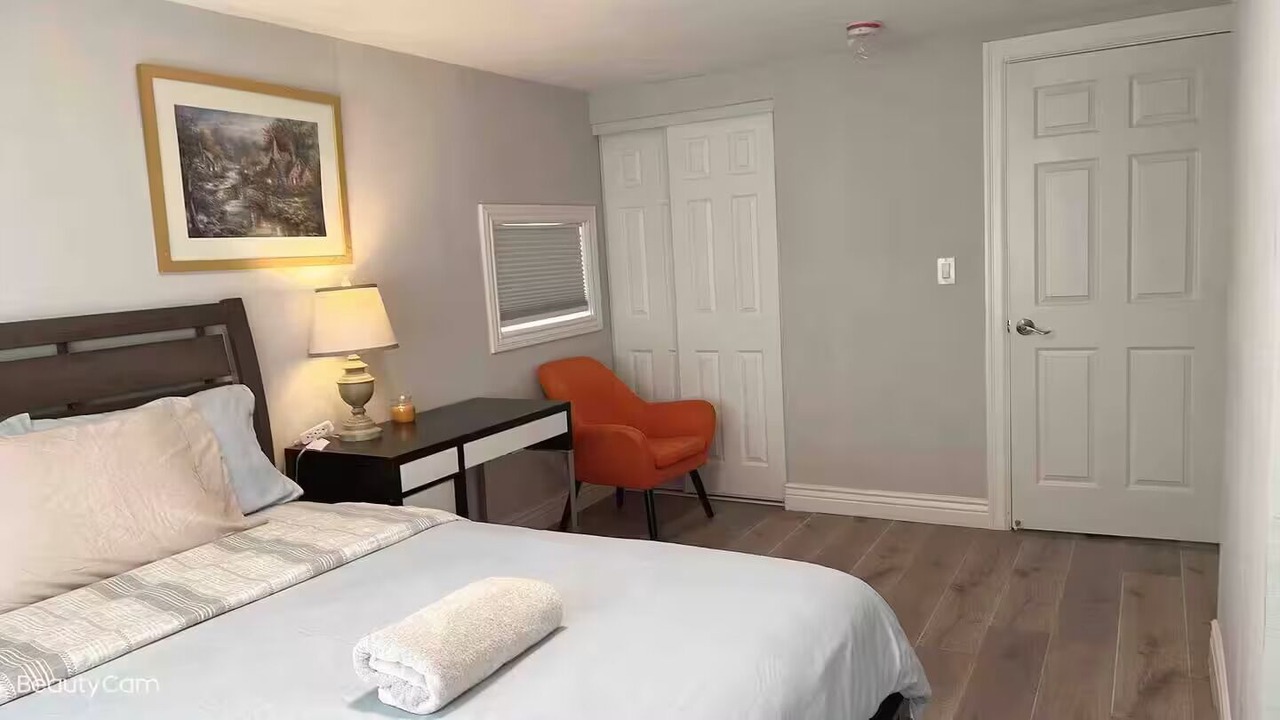 Photo of Bedroom in Centerville