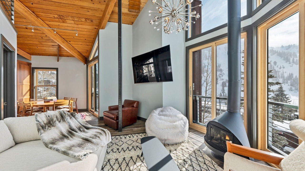 Photo of Livingroom in Salt Lake Mountain Resorts