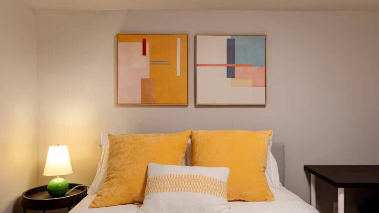 Photo of Bedroom in Bryn Mawr-Skyway