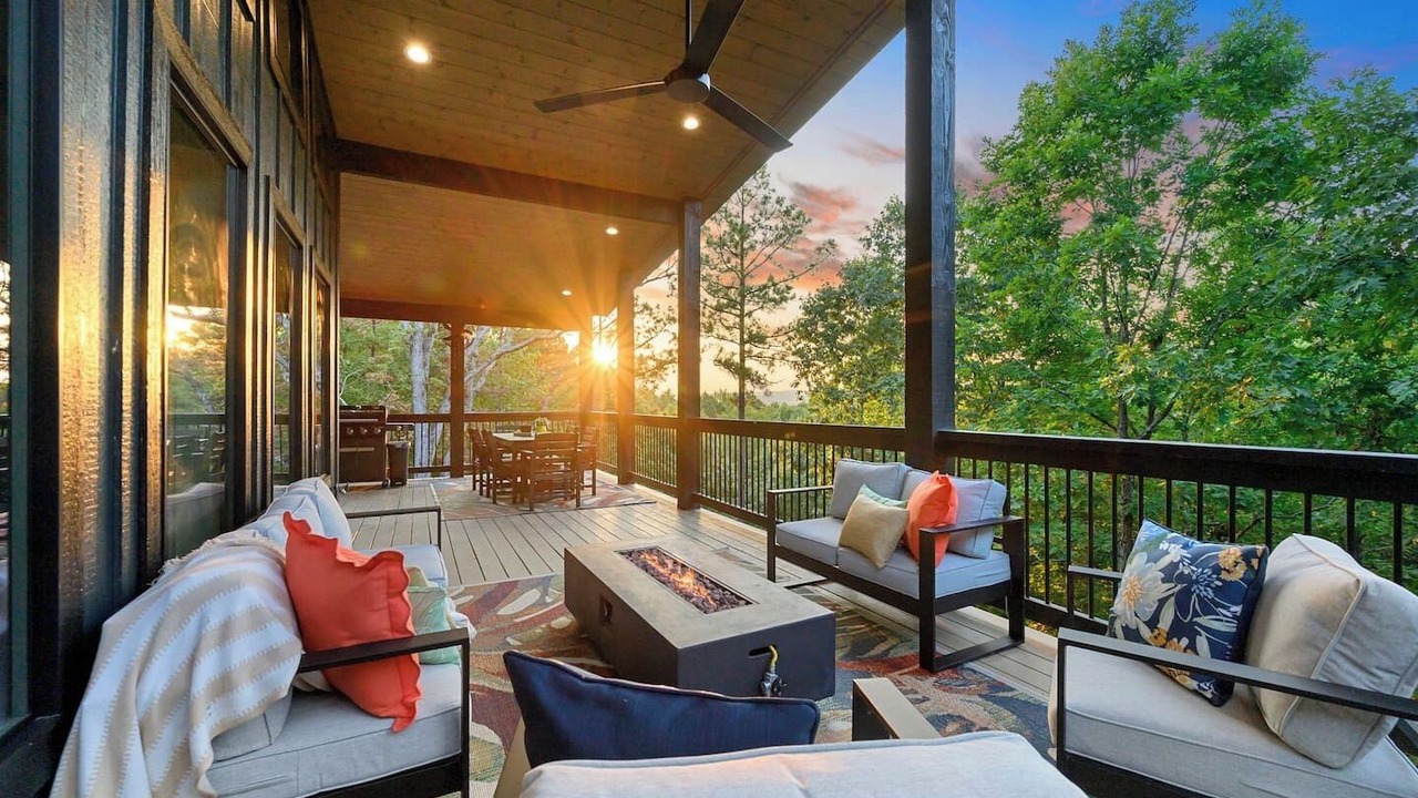 Photo of Patio Balcony in Broken Bow