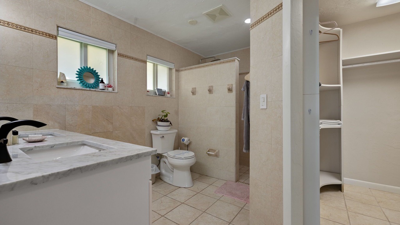 Photo of Bathroom in Eight Lakes