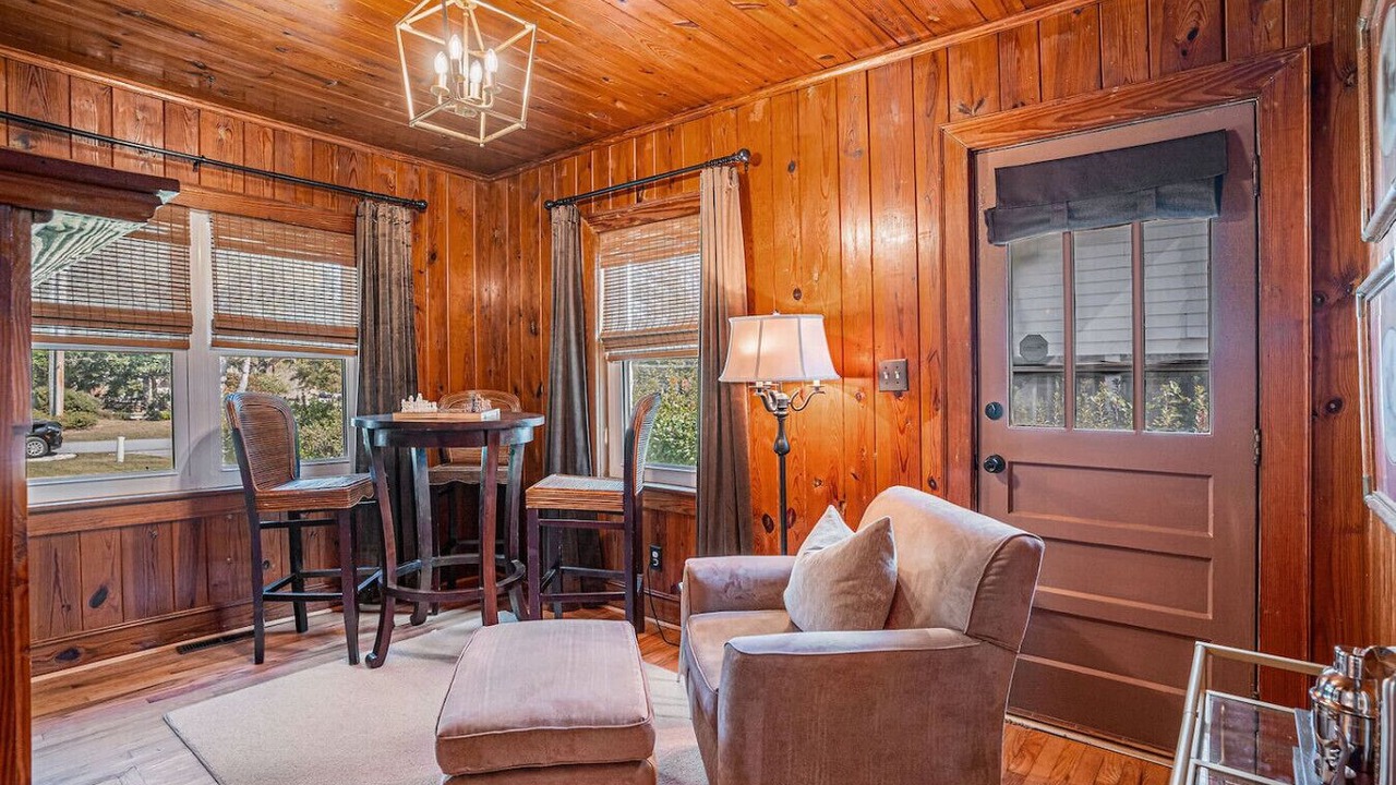 Photo of Livingroom in North Charleston
