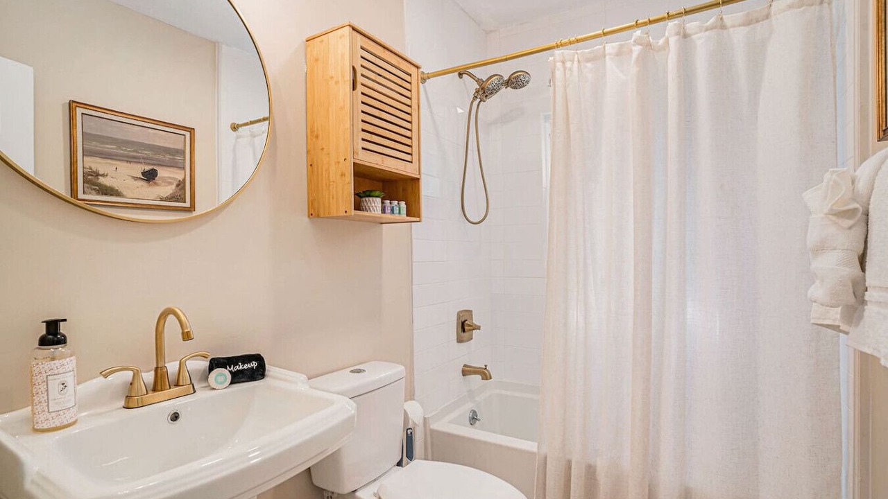 Photo of Bathroom in North Charleston