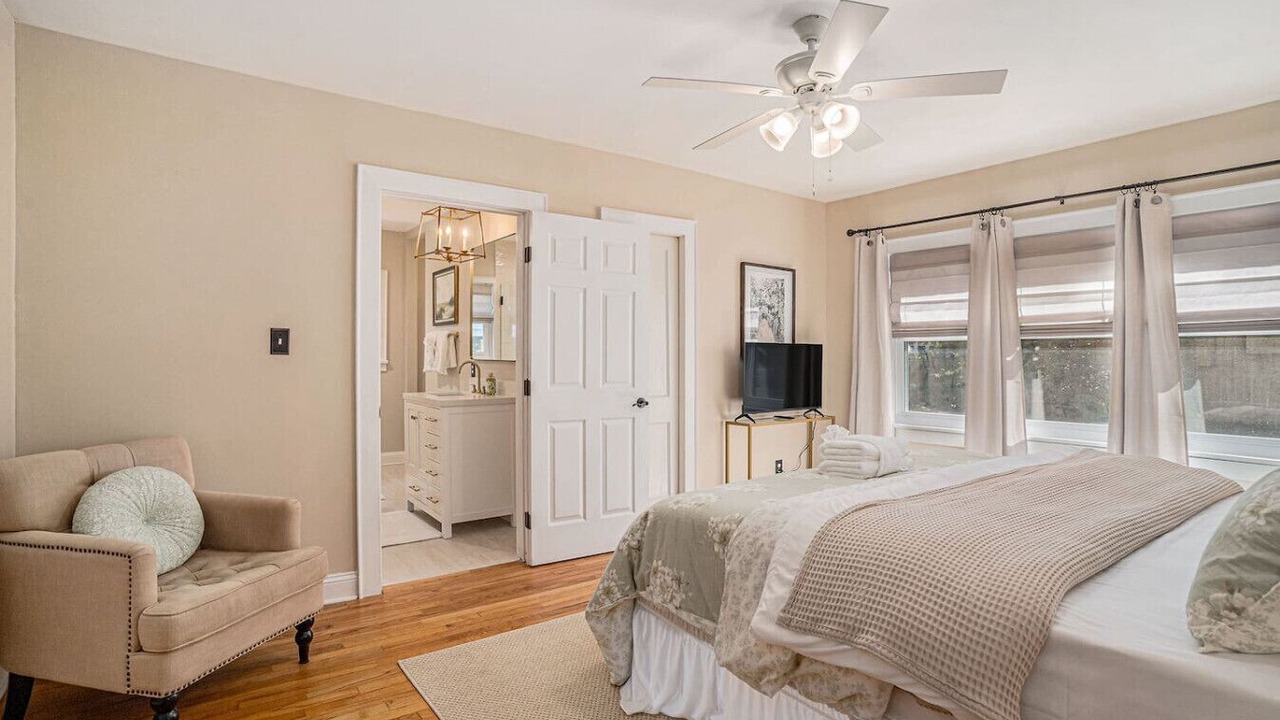 Photo of Bedroom in North Charleston
