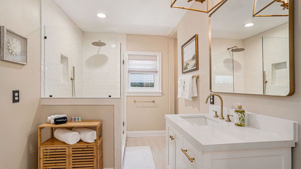 Photo of Bathroom in North Charleston