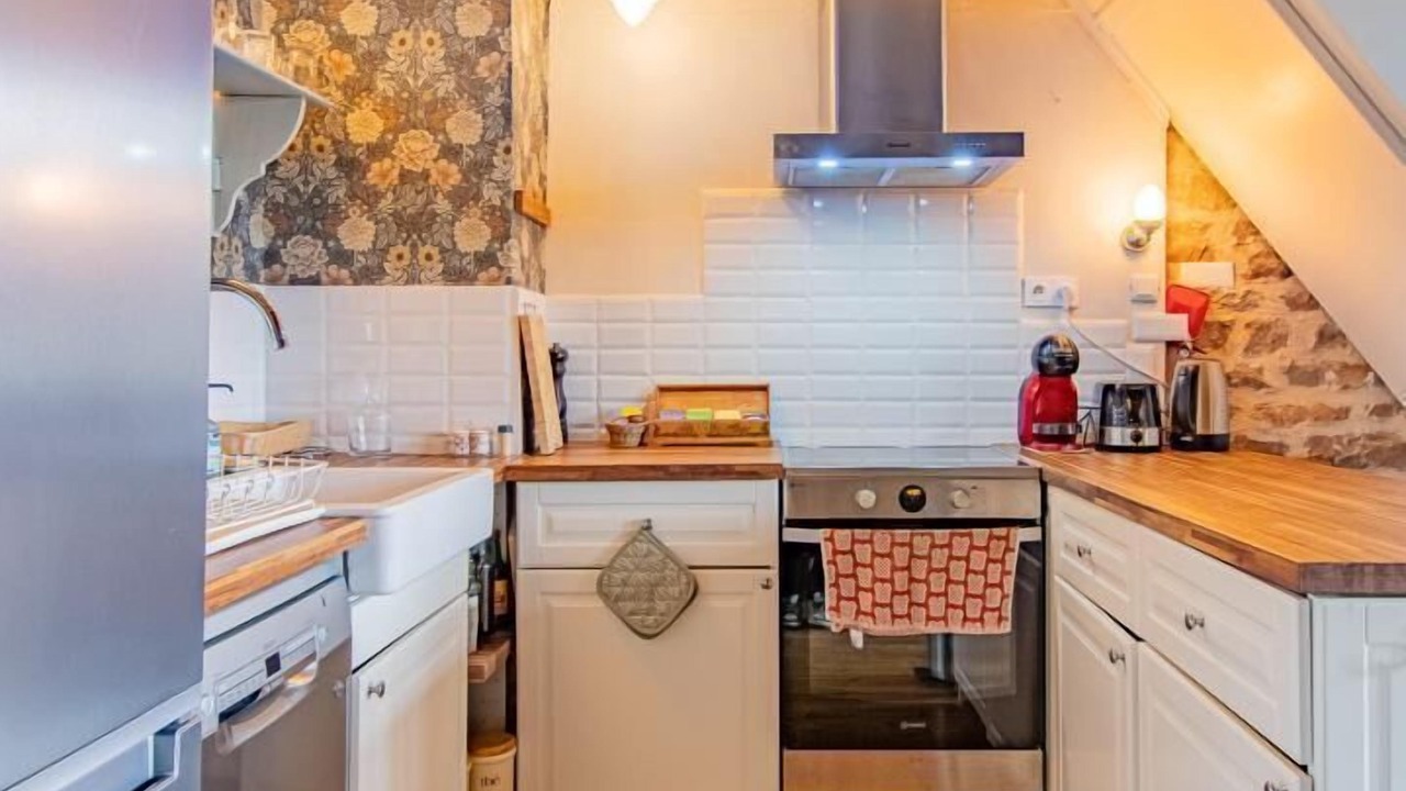 Photo of Kitchen in Nanton