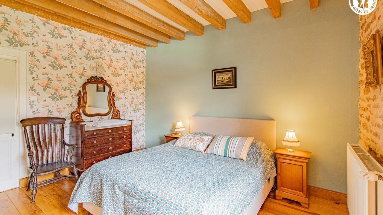 Photo of Bedroom in Nanton