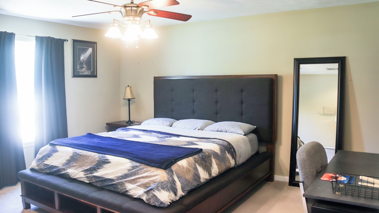 Photo of Bedroom in DeRidder