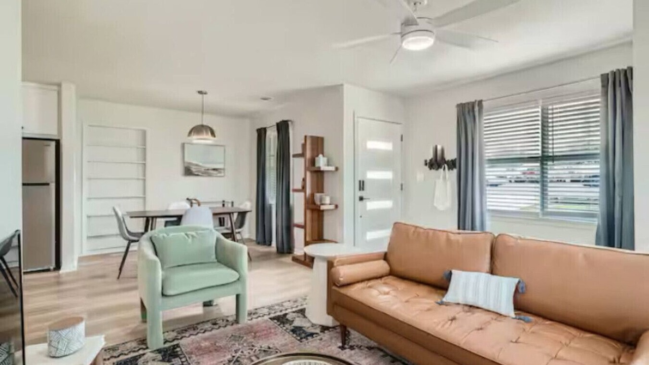 Photo of Livingroom in Georgetown