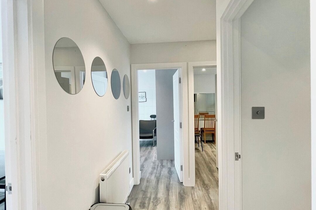 Photo of Others in Dudden Hill